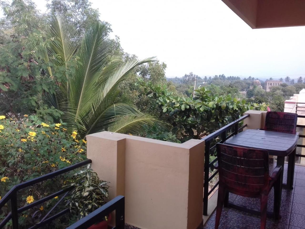 Vinayaka Homestay Hampi Exterior foto
